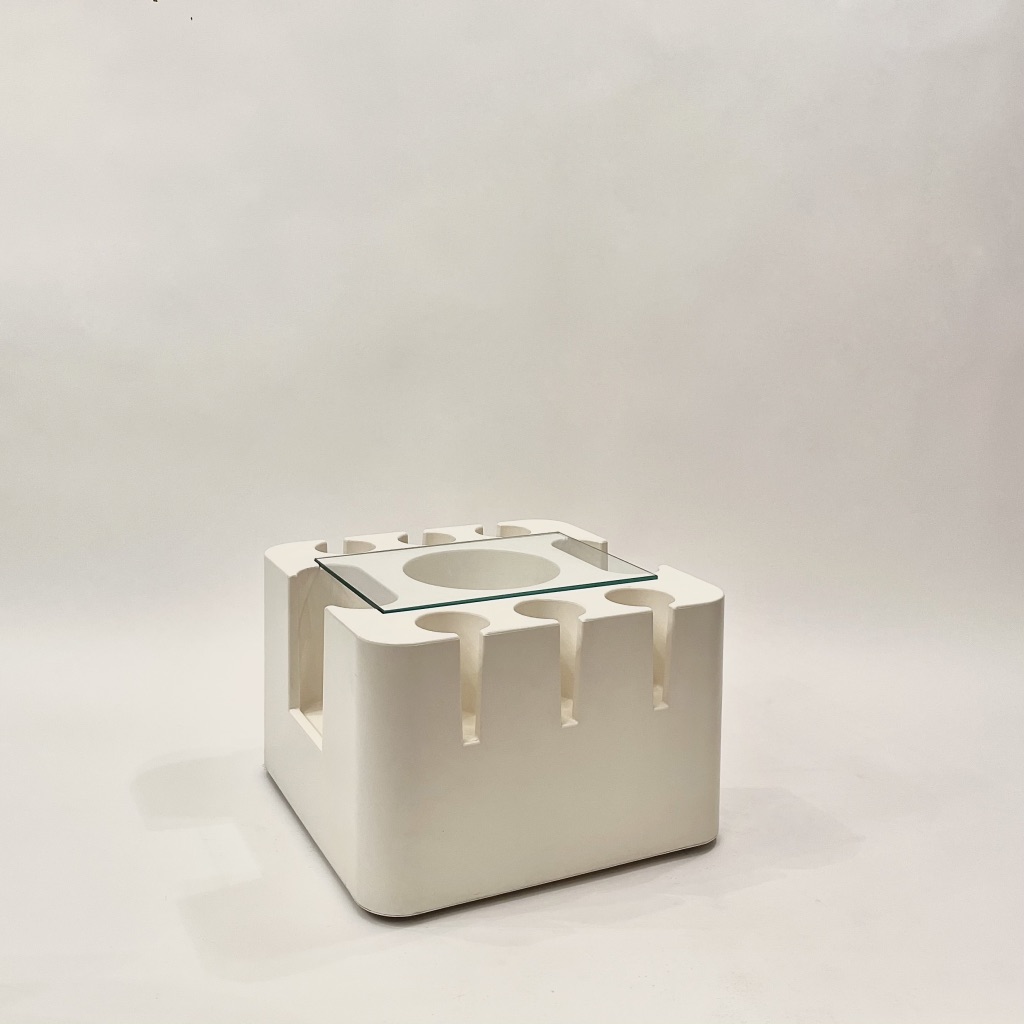 Bacco Rolling Bar Table