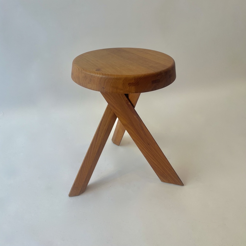 S31 Stool