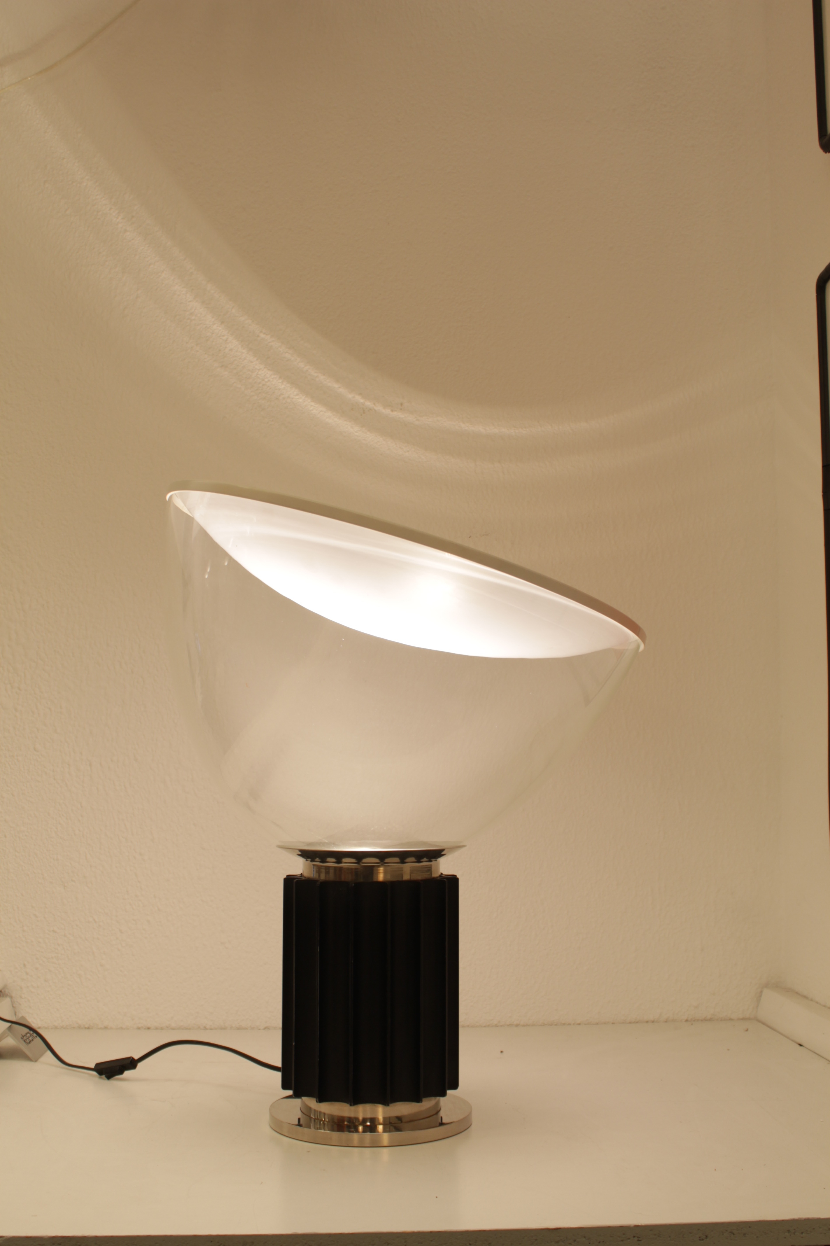 Lampe de Table “Taccia” Flos