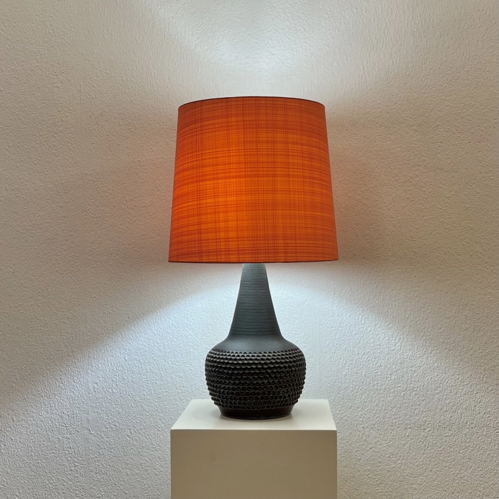 Lampe de table en c&eacute;ramique